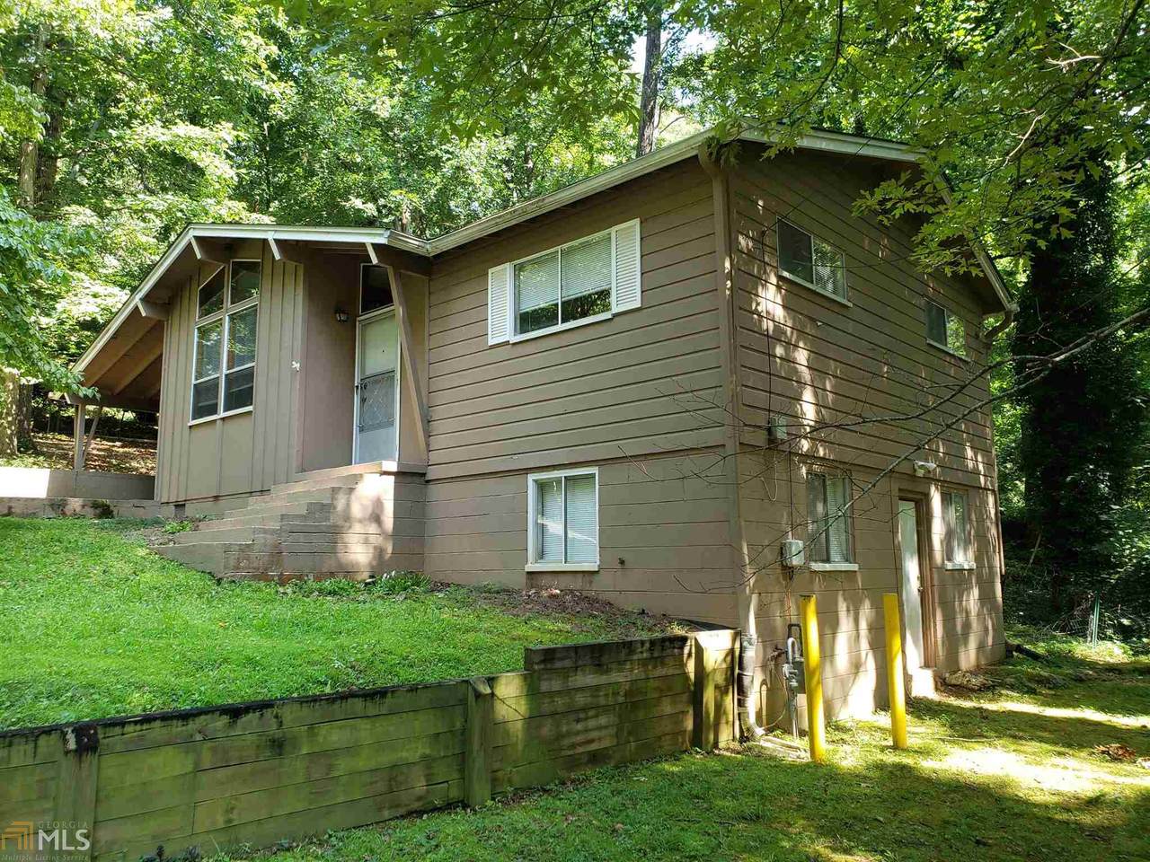 105 Walnut St - Photo 1