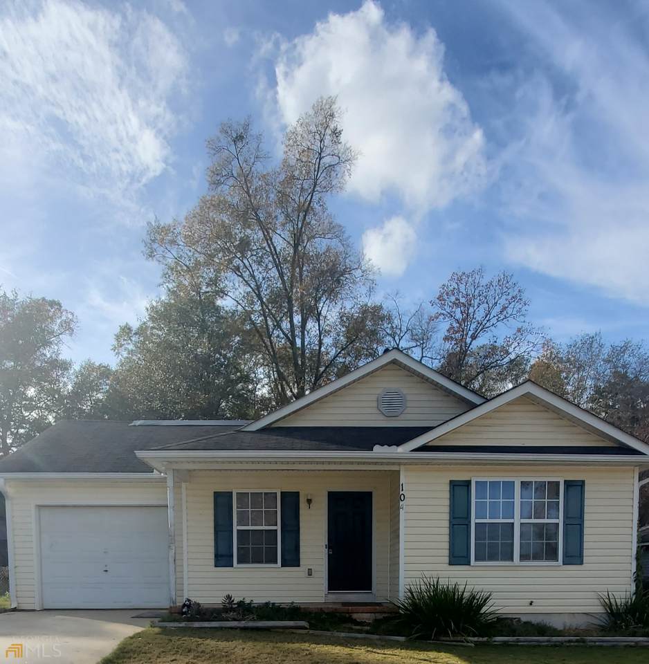 104 Ashley Oaks Drive - Photo 1