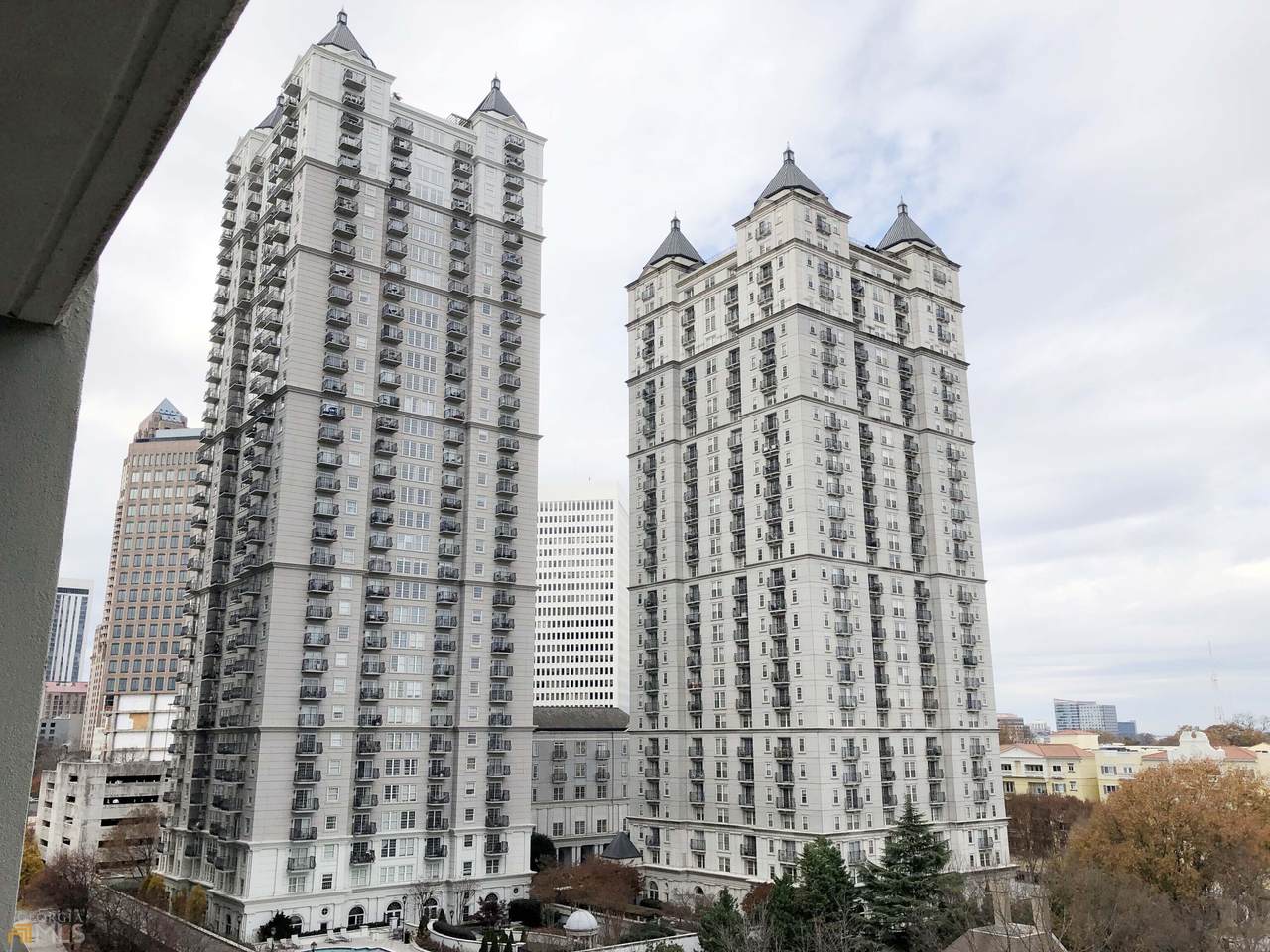 275 13th Street - Photo 1