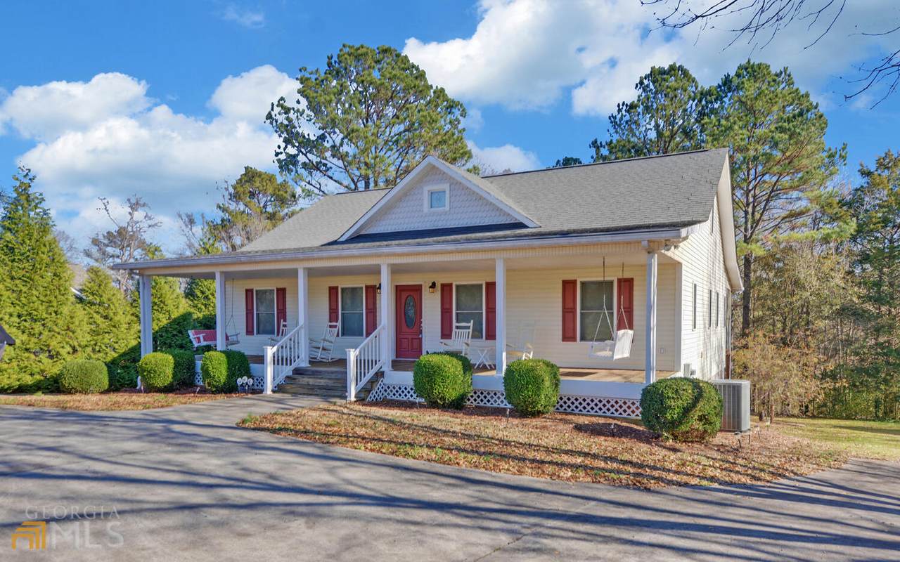 132 Freeman Drive - Photo 1