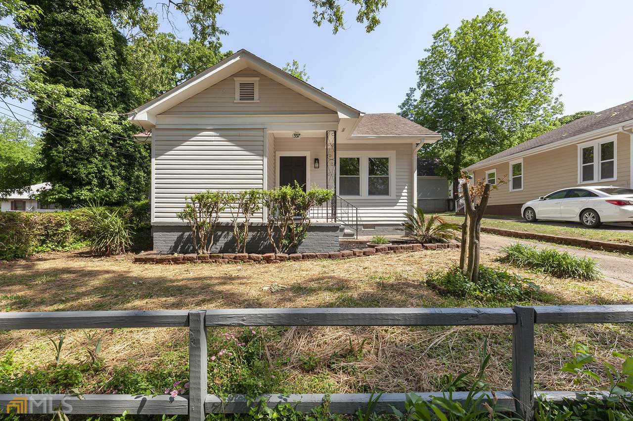 557 Oak Drive - Photo 1