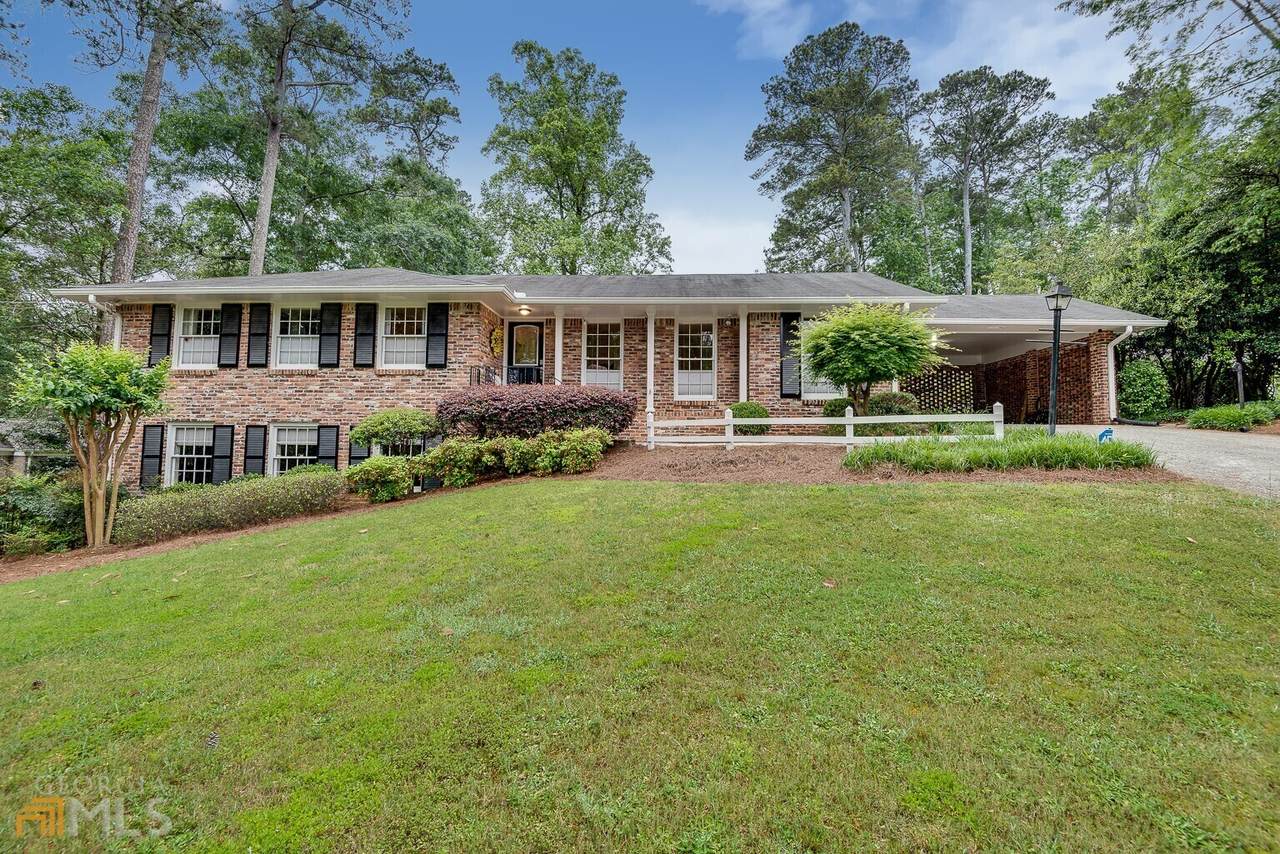 2488 Hazelwood Drive - Photo 1