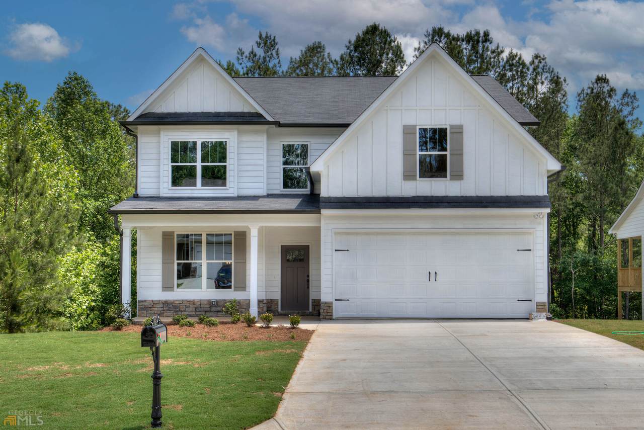 453 Longwood Place - Photo 1