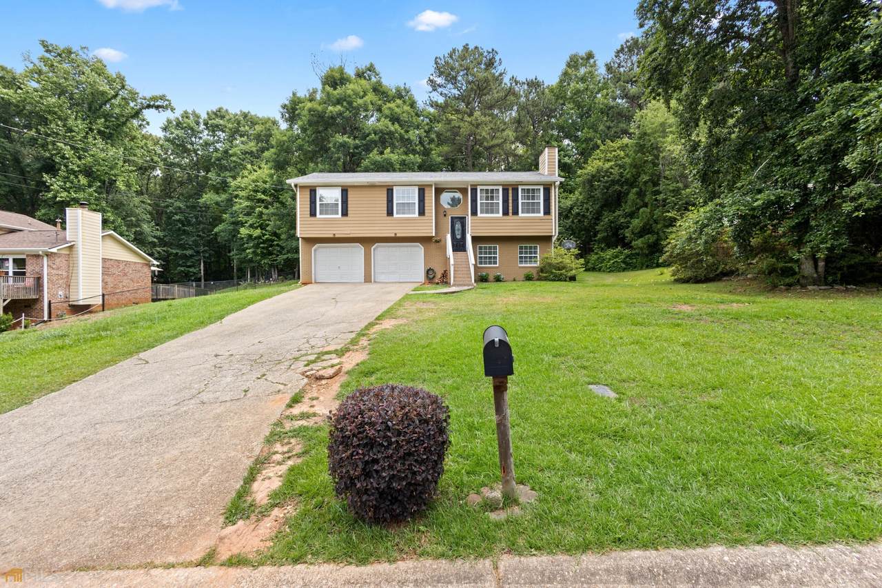 6336 Queens Road - Photo 1