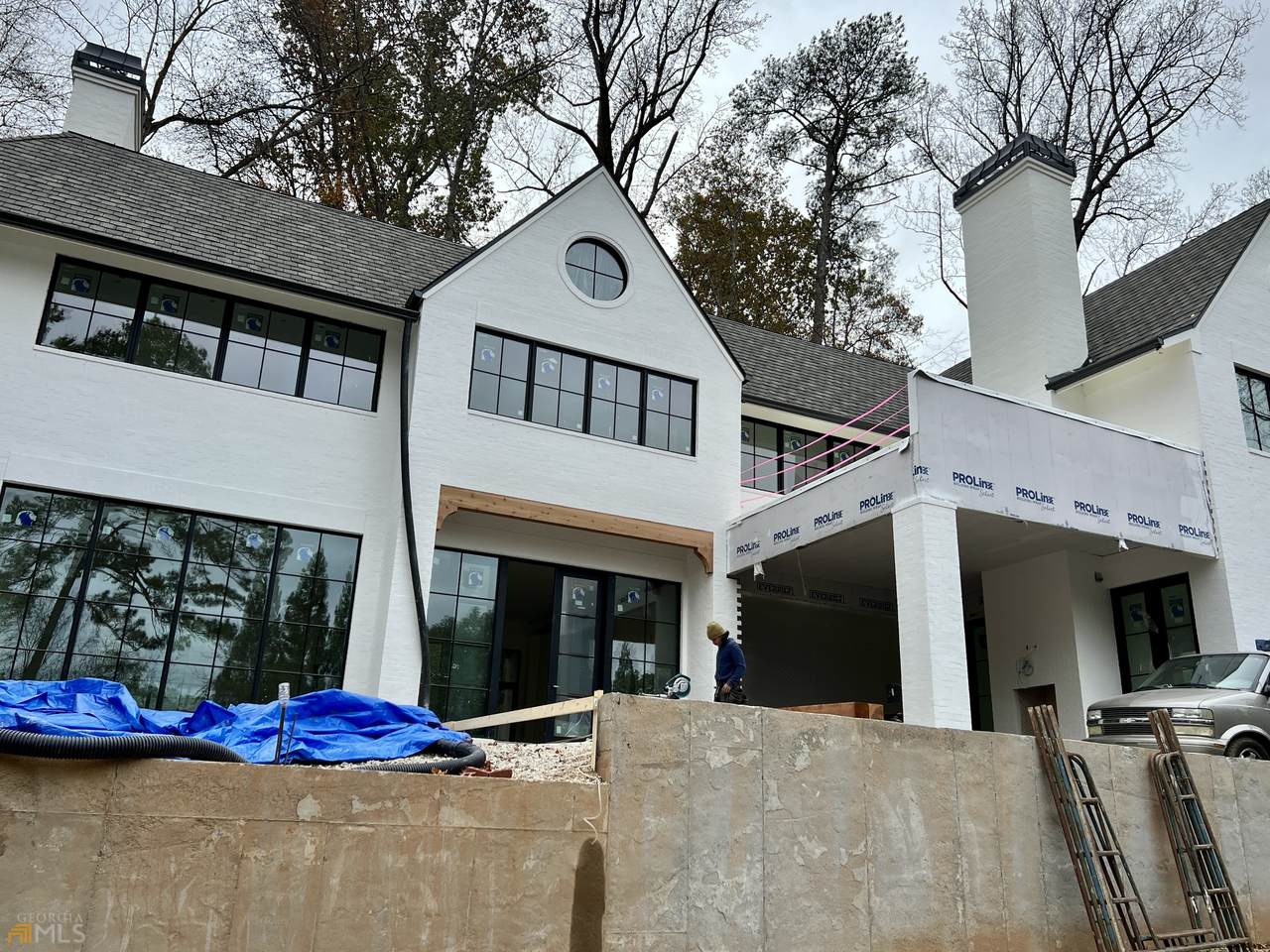 3910 Powers Ferry Road - Photo 1