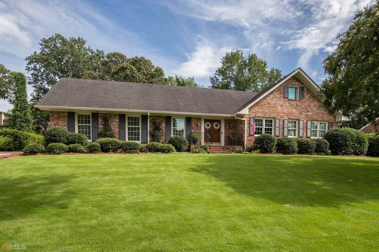 1277 Burns Drive - Photo 1
