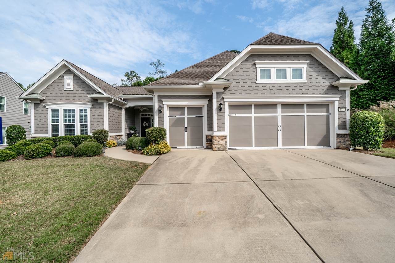 1011 Lakefront Court - Photo 1
