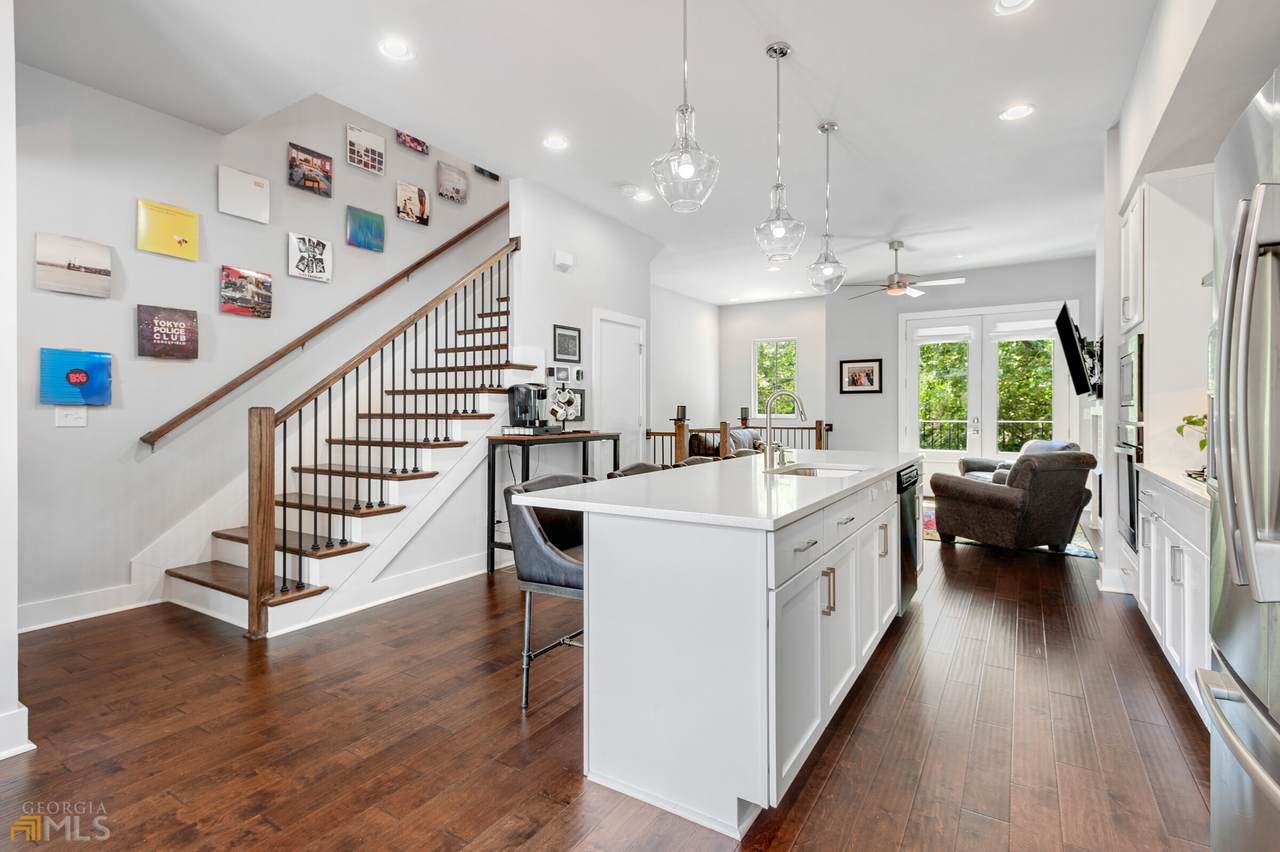705 Taylor Court - Photo 1