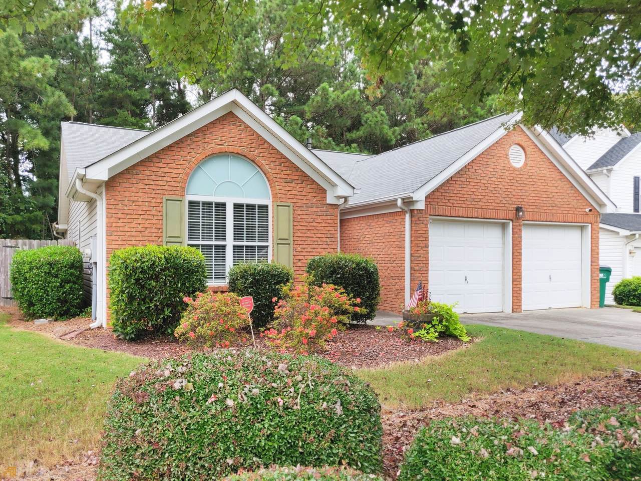 195 Stoneforest Drive - Photo 1
