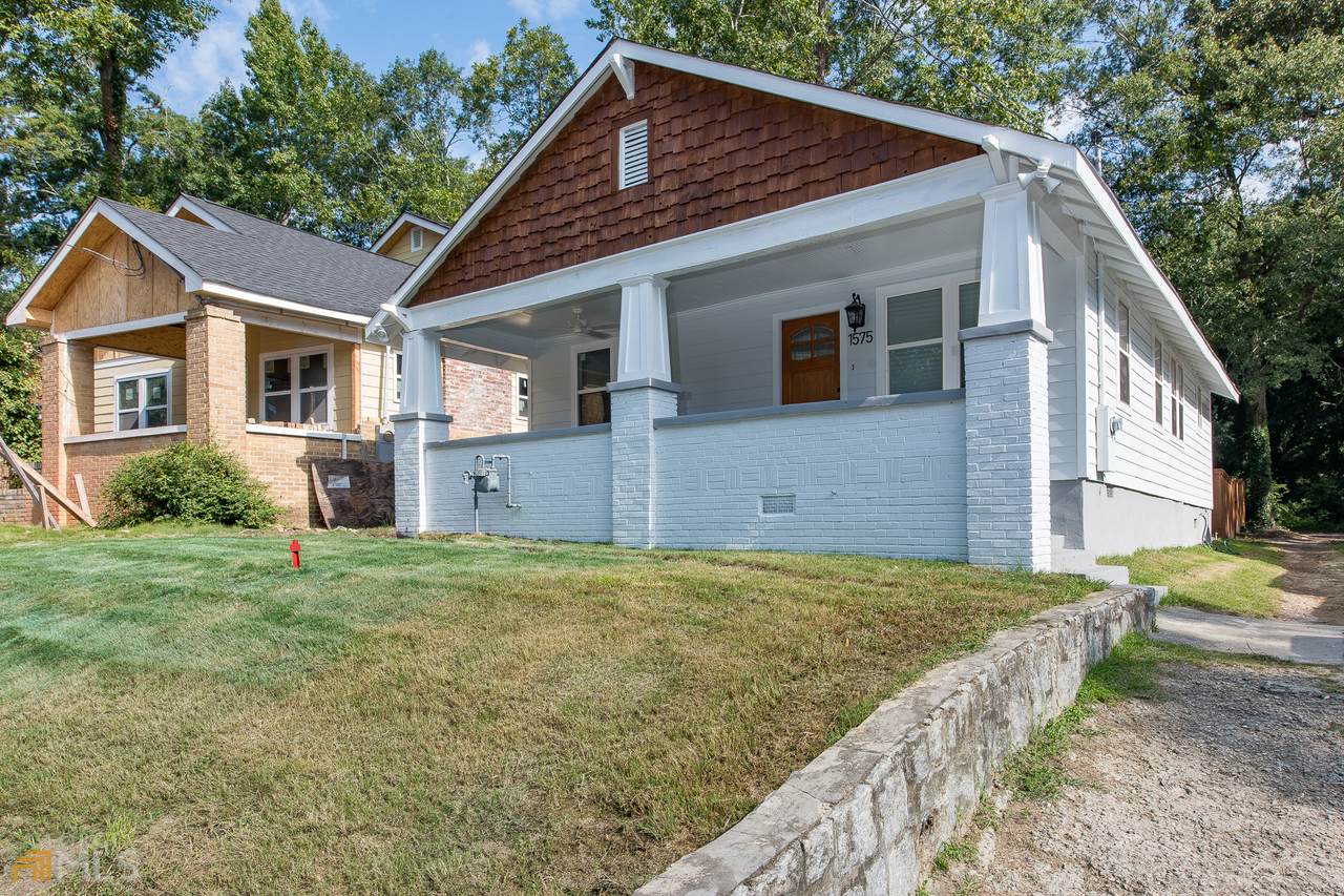 1575 Montreat Place - Photo 1