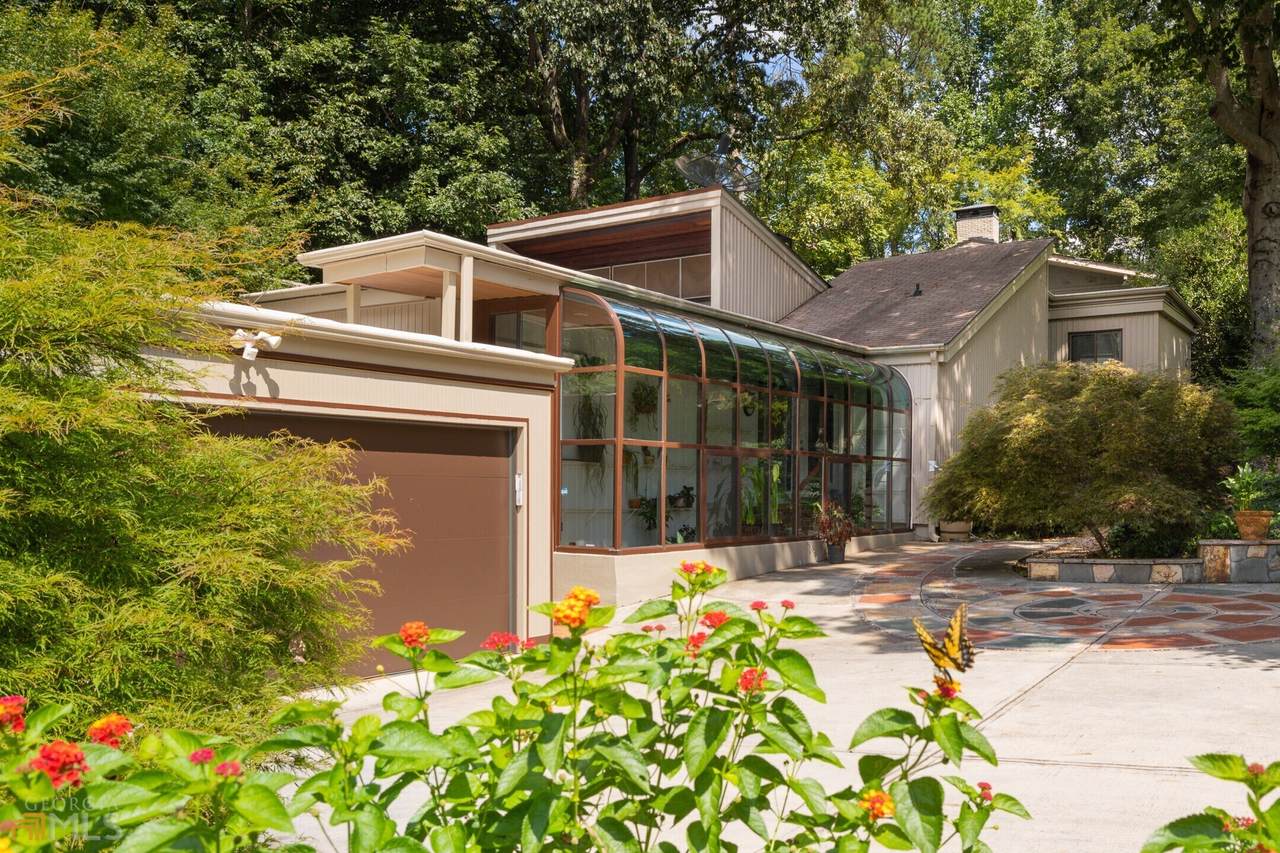 3462 Hallcrest Drive - Photo 1