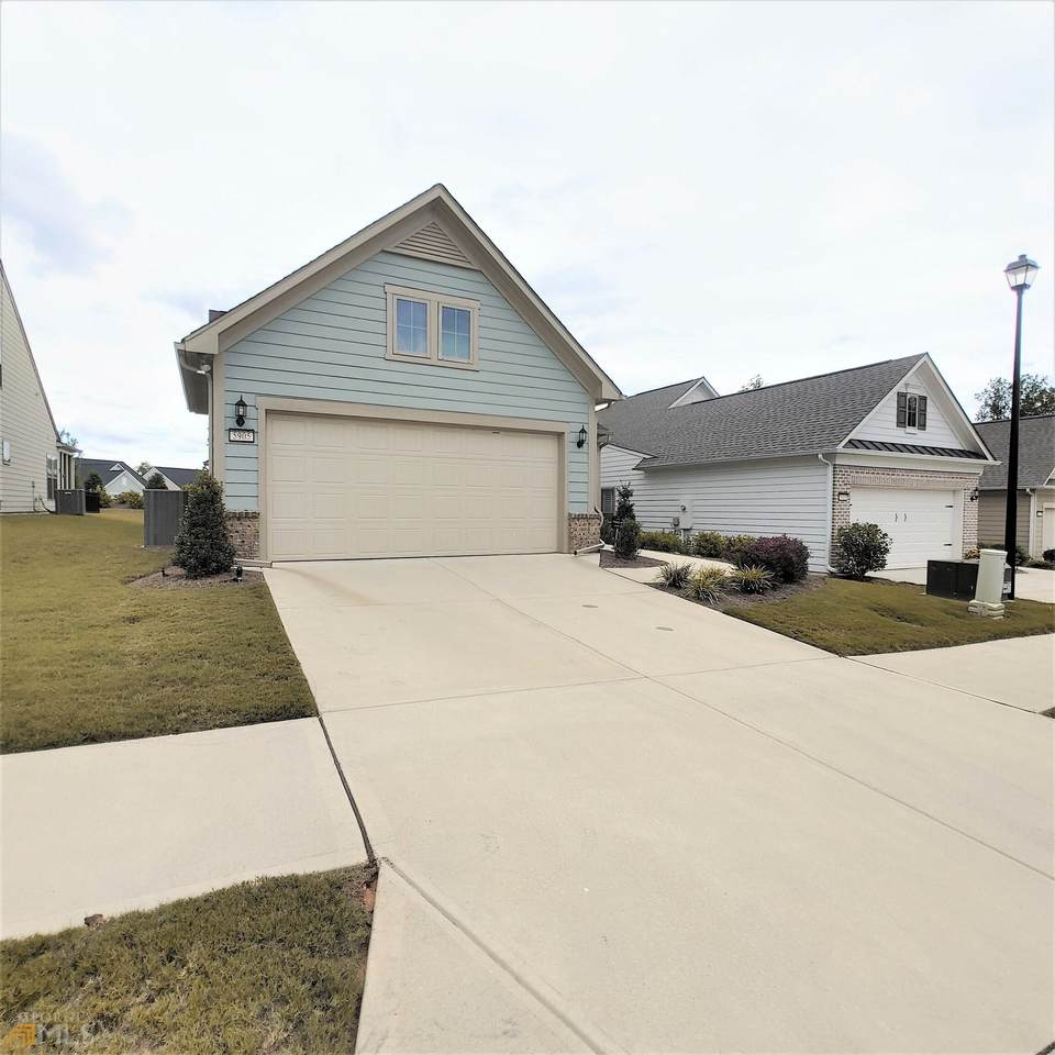 5905 Deerbrook Court - Photo 1