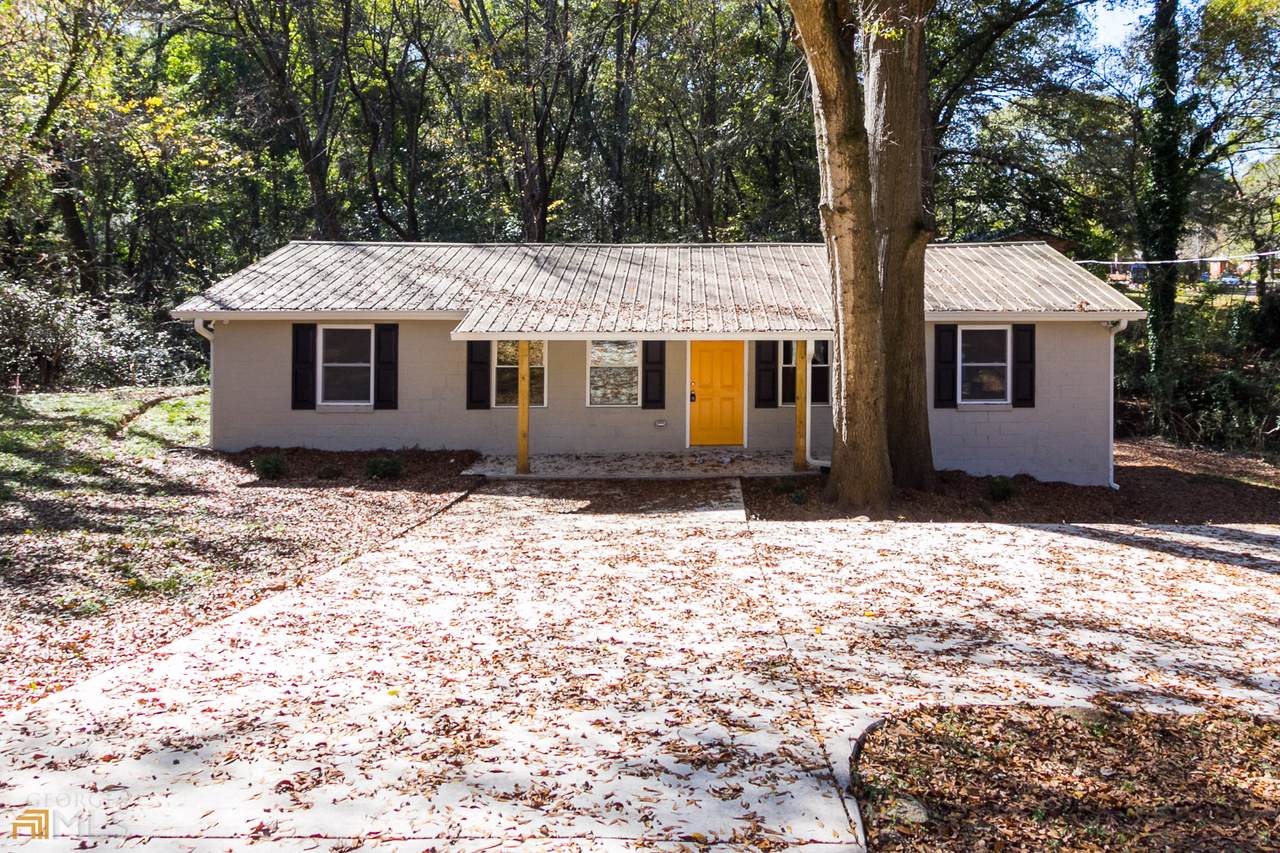 264 Moreland Avenue - Photo 1