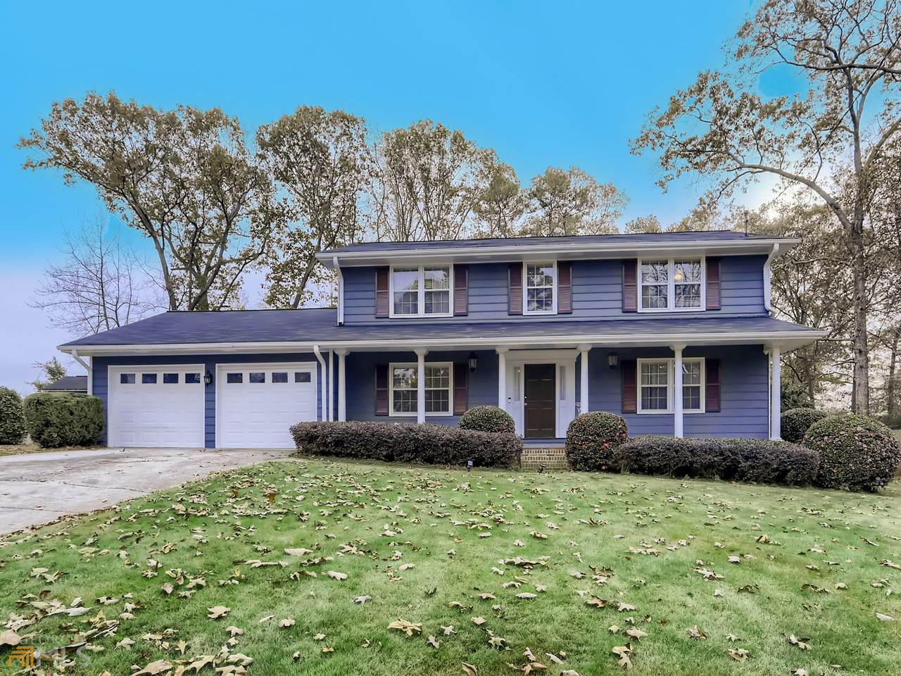 4594 Cinco Drive - Photo 1
