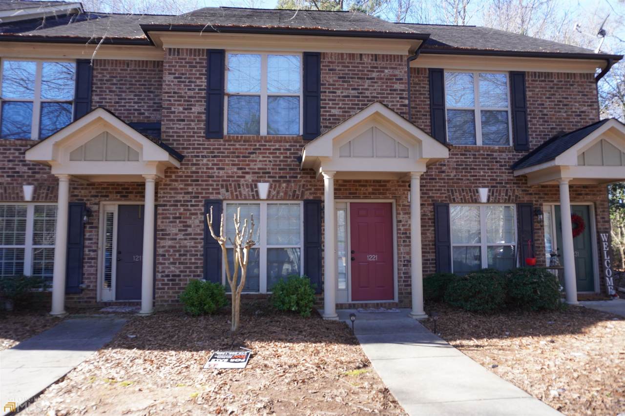 1221 Binghampton Circle - Photo 1