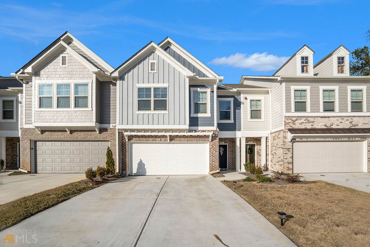 104 Maple Creek Way - Photo 1