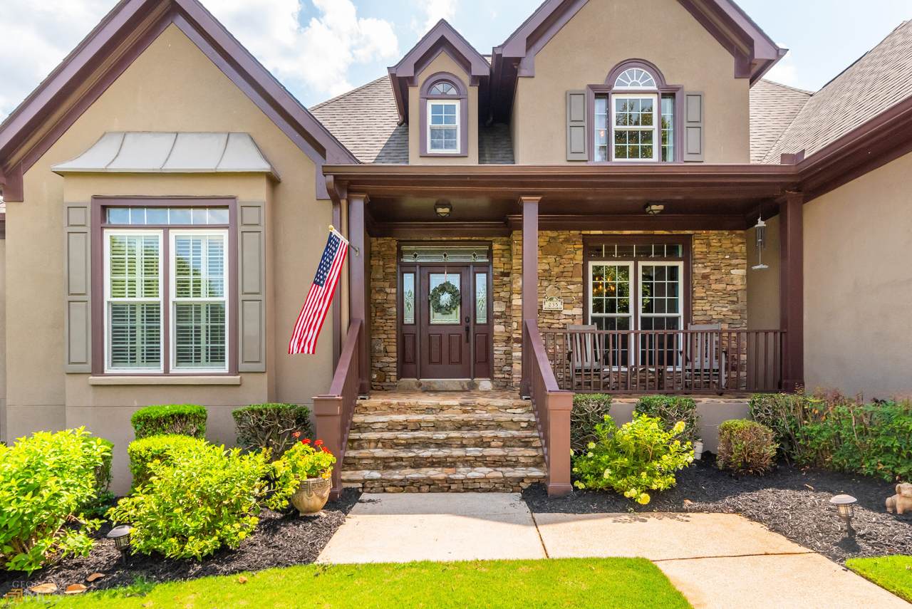 235 Devereux Downs - Photo 1