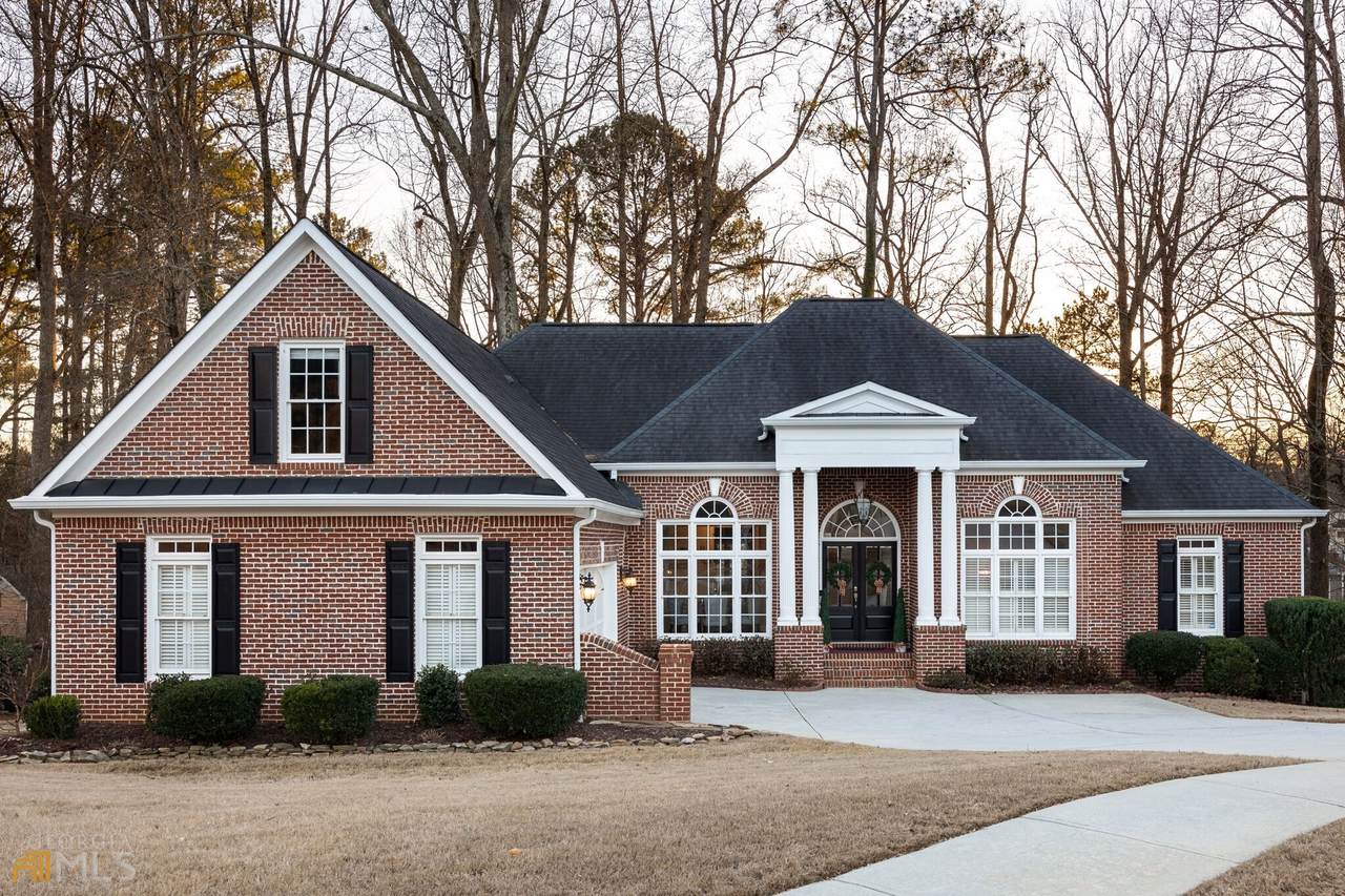 1001 Windsor Creek Drive - Photo 1