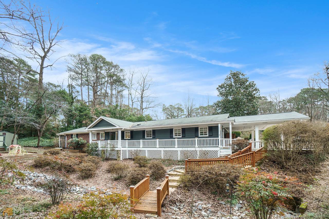 560 Amberidge Trail - Photo 1