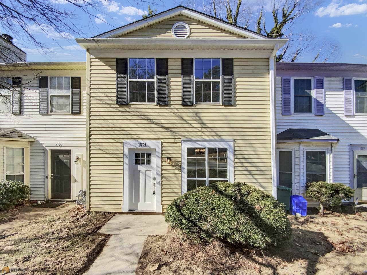 1021 Huntington Trace Drive - Photo 1