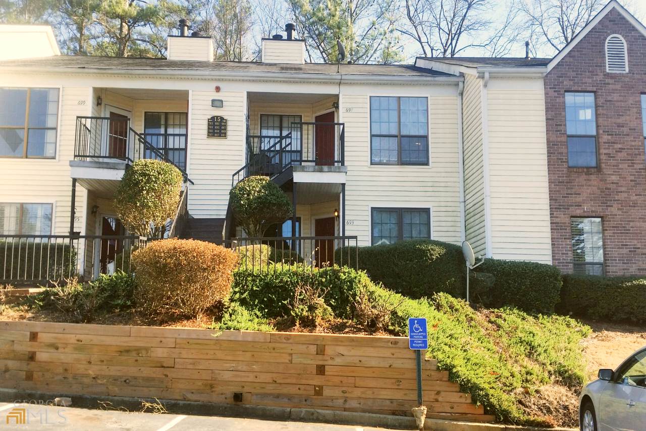 693 Windchase Lane - Photo 1