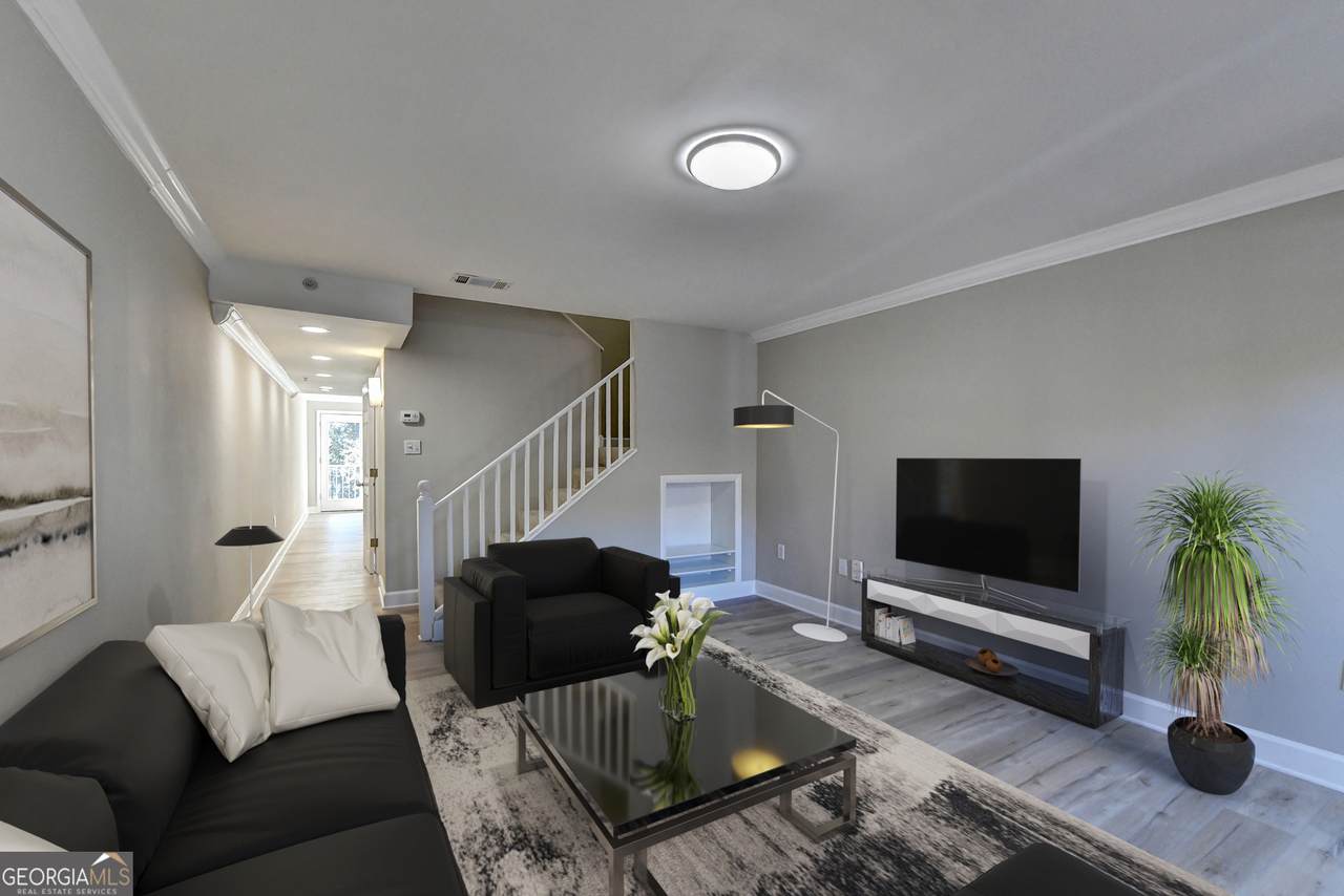 385 Ralph Mcgill Boulevard - Photo 1