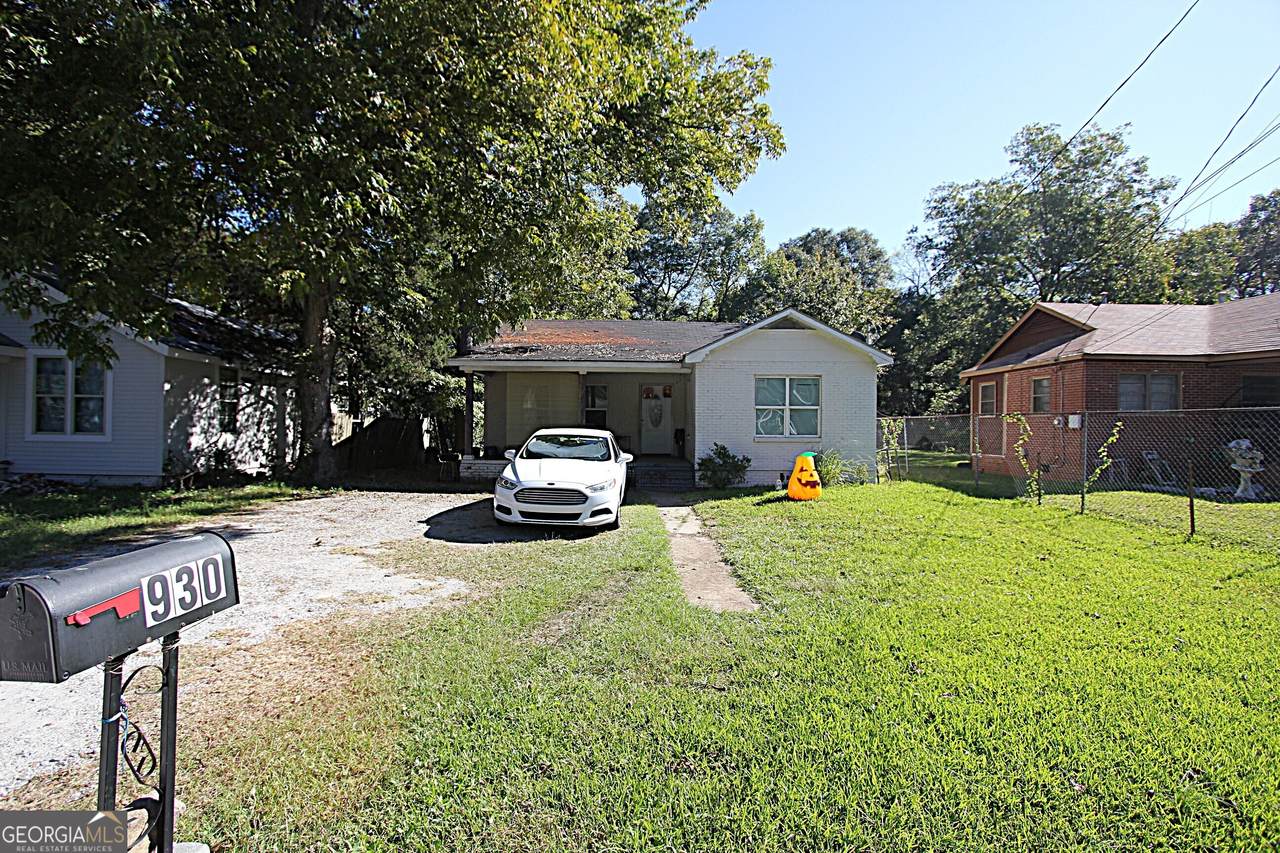 930 Fletcher Avenue - Photo 1