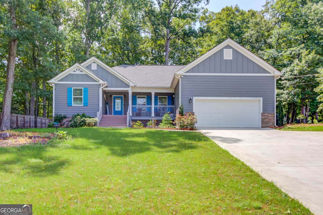 126 Holly Court - Photo 1