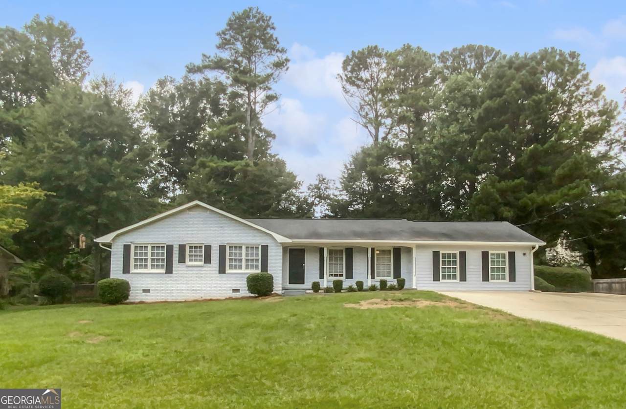 720 Smithstone Road - Photo 1