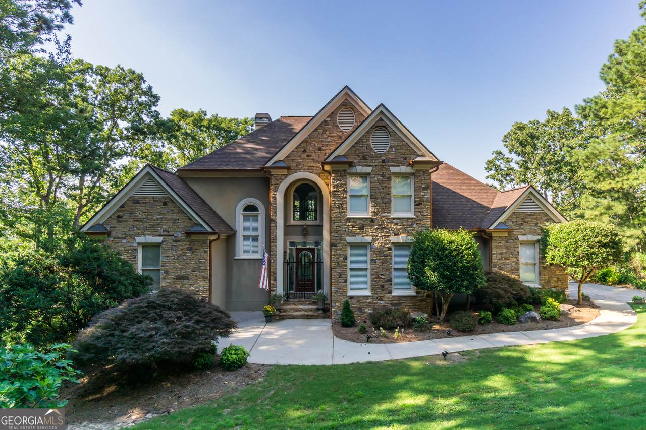 2819 Point Overlook - Photo 1