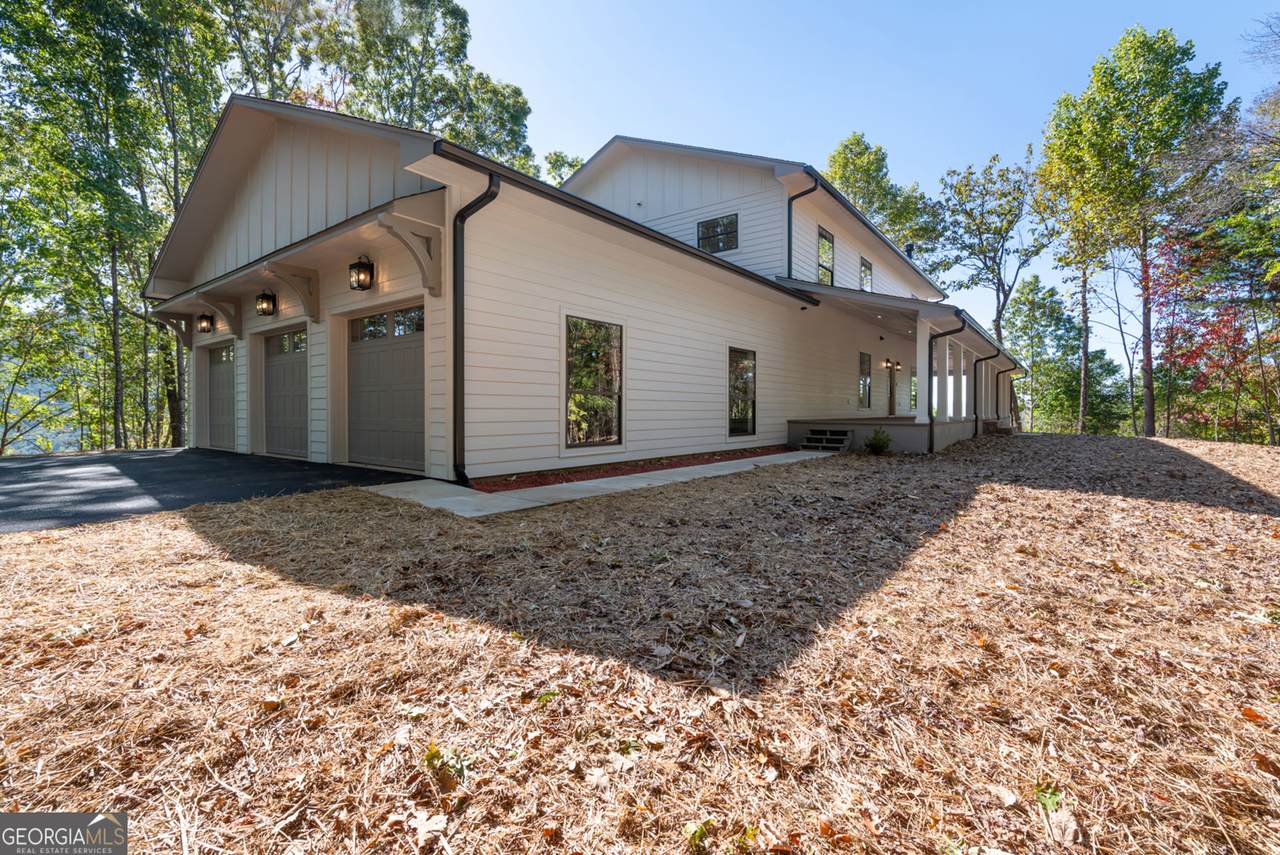 46 Estate Drive - Photo 1