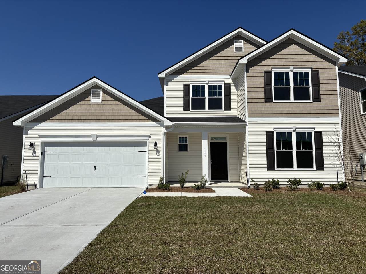 111 Pioneer Way - Photo 1