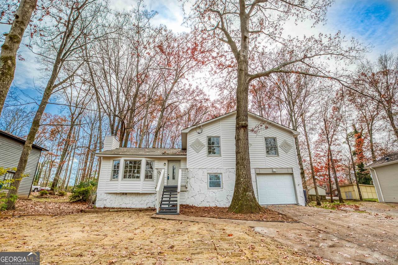 2900 Winn Drive - Photo 1