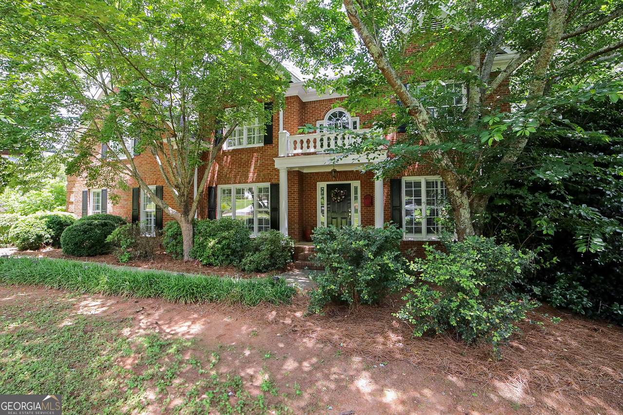 1030 Beverly Drive - Photo 1
