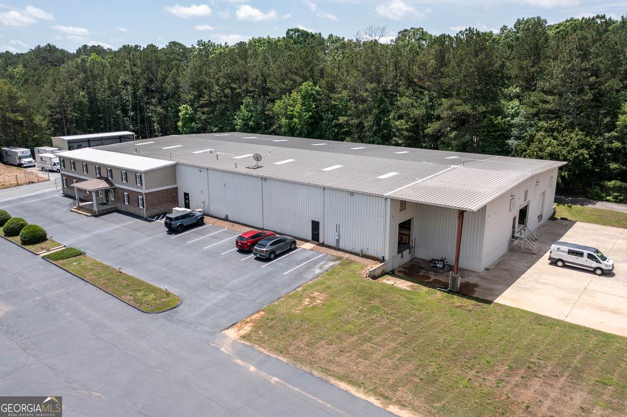 2300 Pete Dickens Road - Photo 1