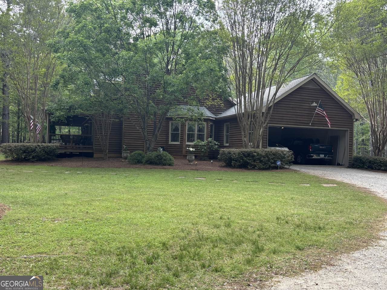 301 Napier Road - Photo 1