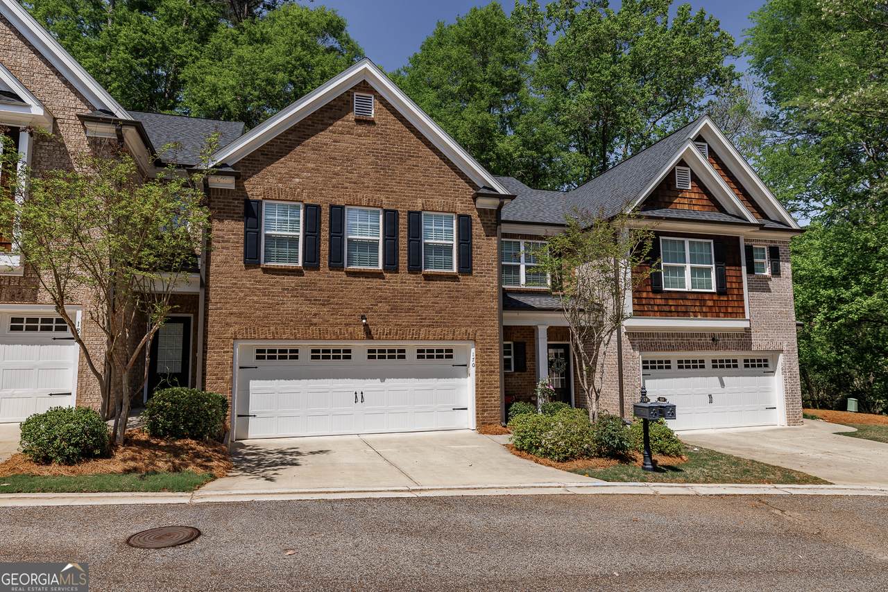 170 Elliot Circle - Photo 1