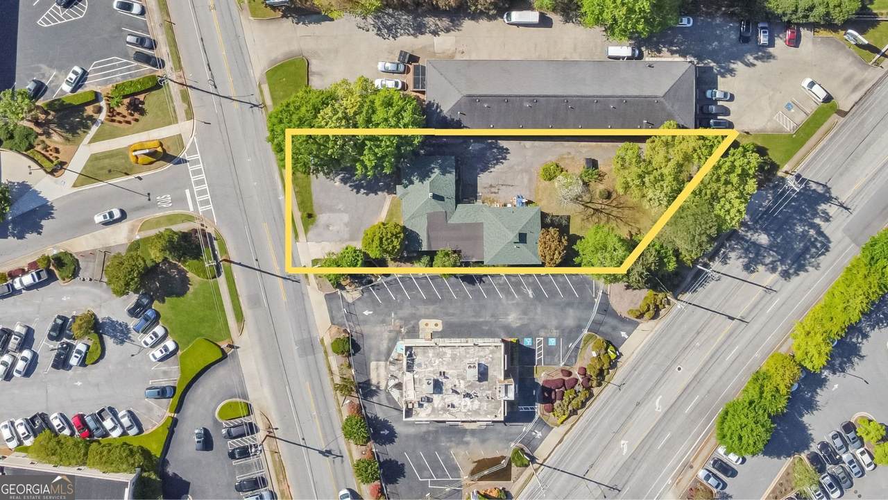 1026 Sycamore Drive - Photo 1