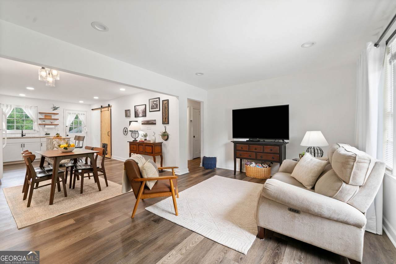 428 Tibbetts Street - Photo 1