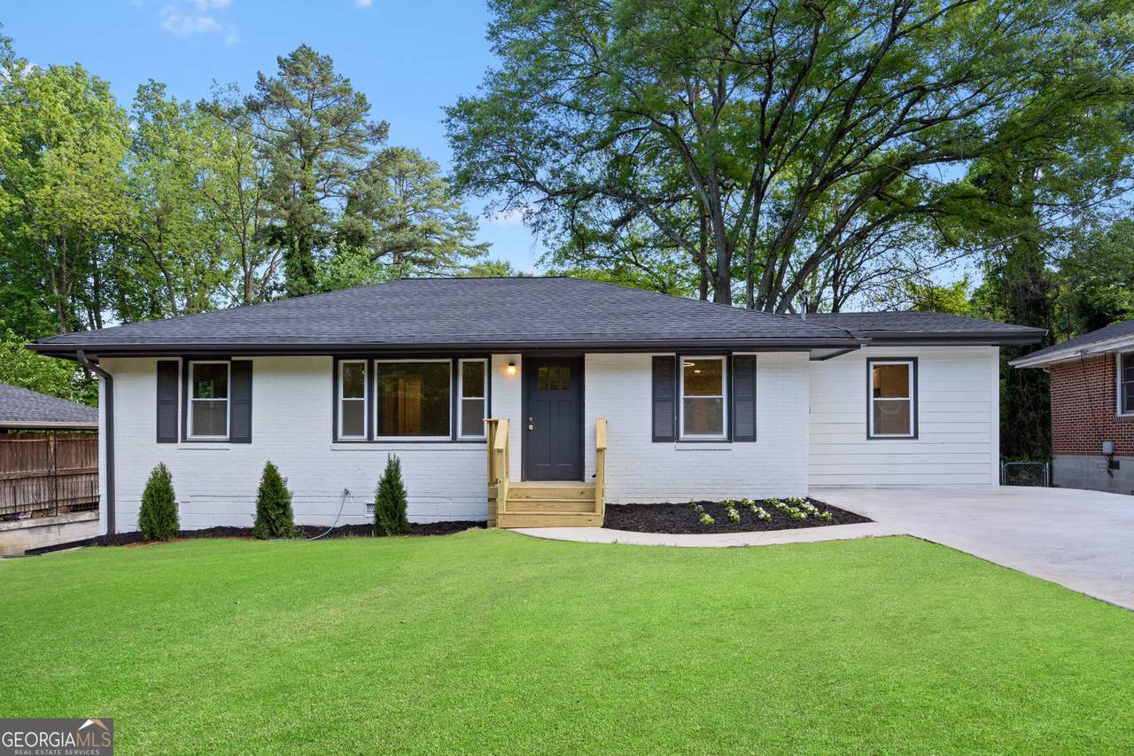2805 Long Way - Photo 1