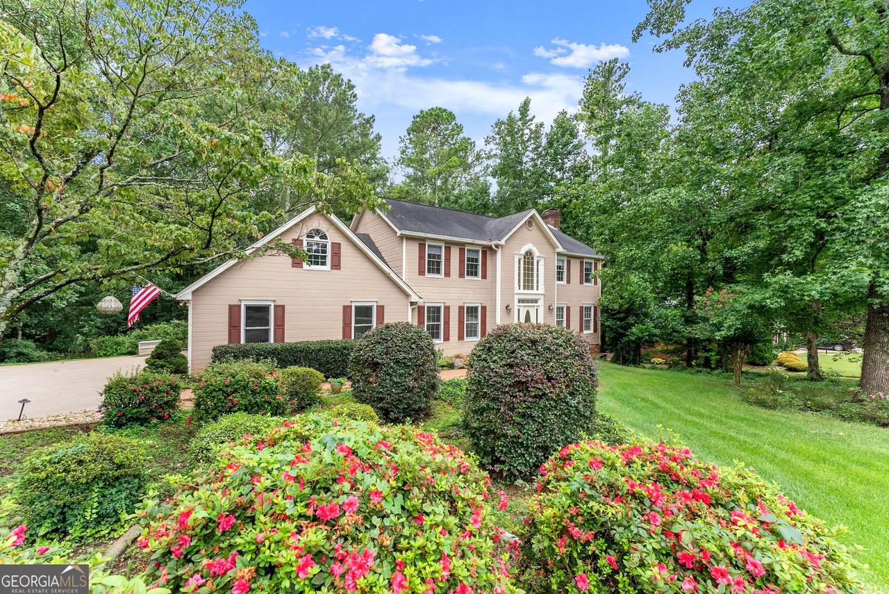 4135 Ashford Way - Photo 1