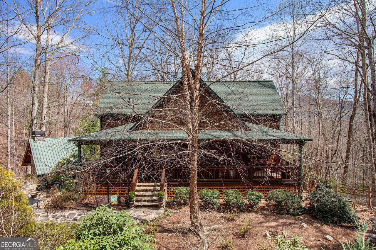 226 Shepherds Walk - Photo 1