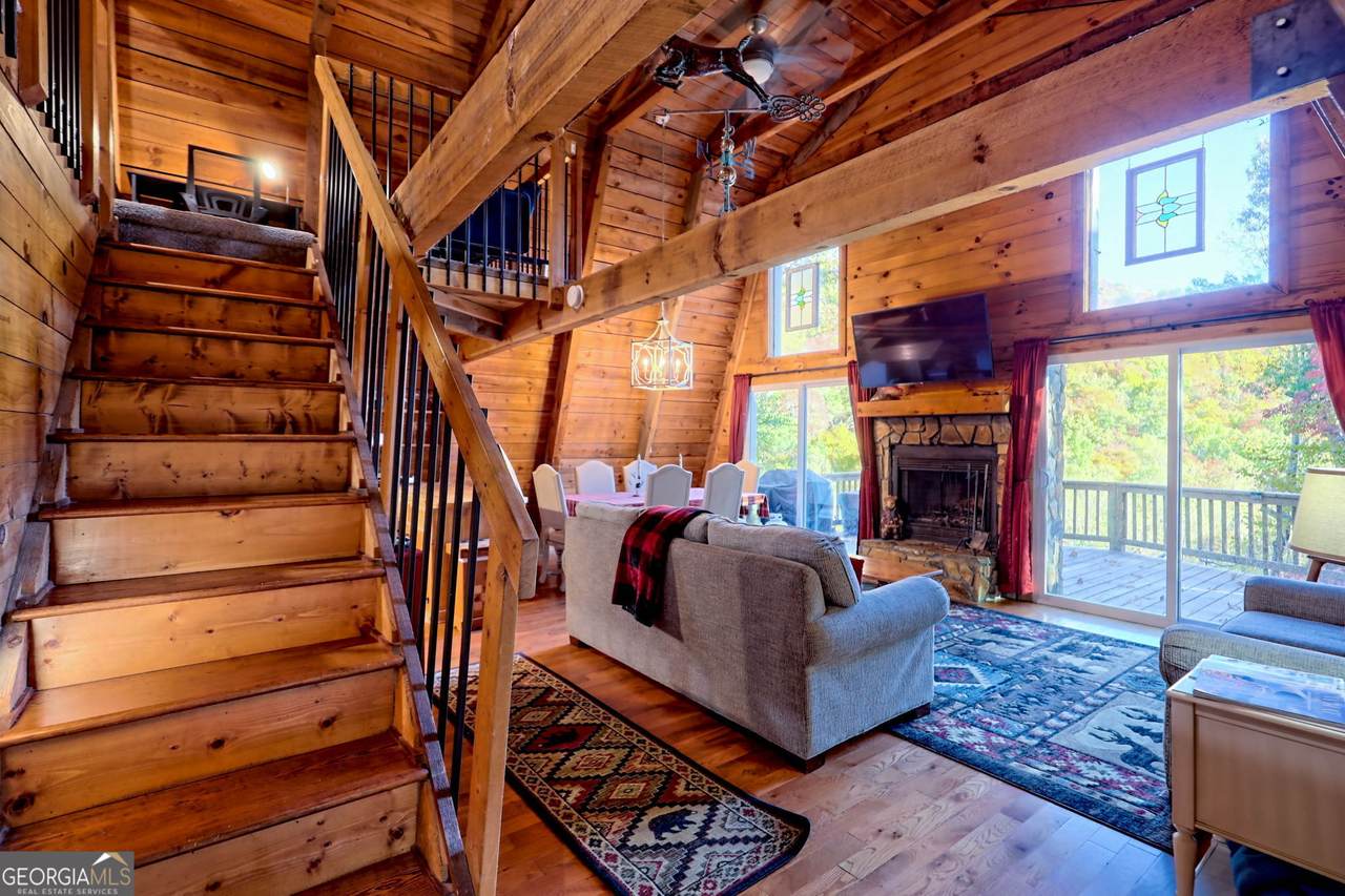 460 Winding Ridge Drive - Photo 1