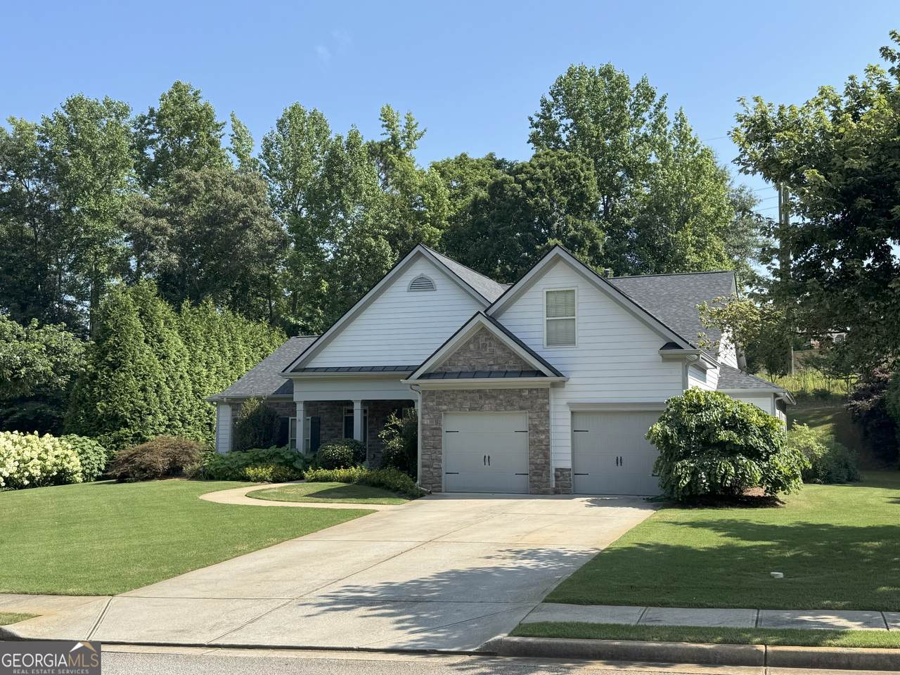 265 Renwick Drive - Photo 1