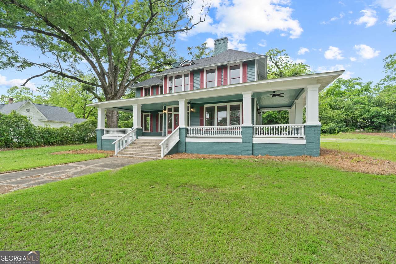 409 Jefferson Avenue - Photo 1