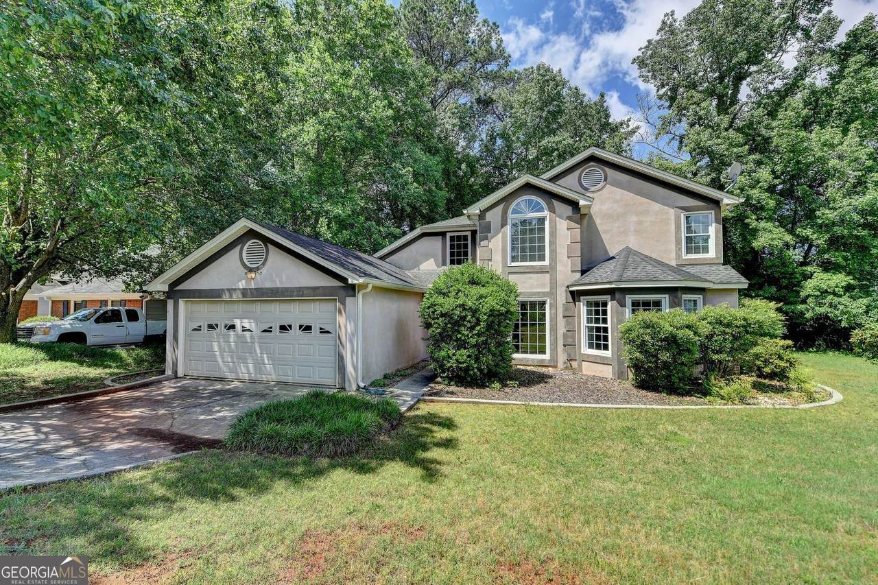 1464 Yorktown Drive - Photo 1