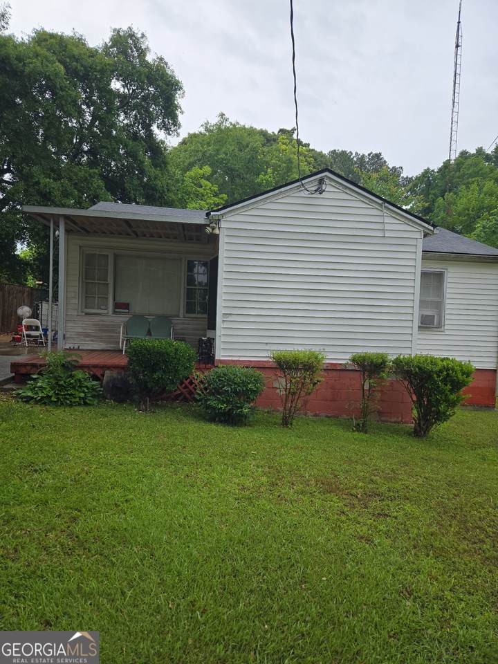 4253 Hanes Drive - Photo 1