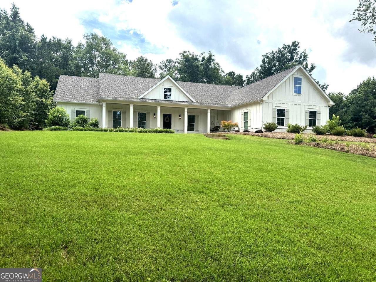 707 River Overlook - Photo 1