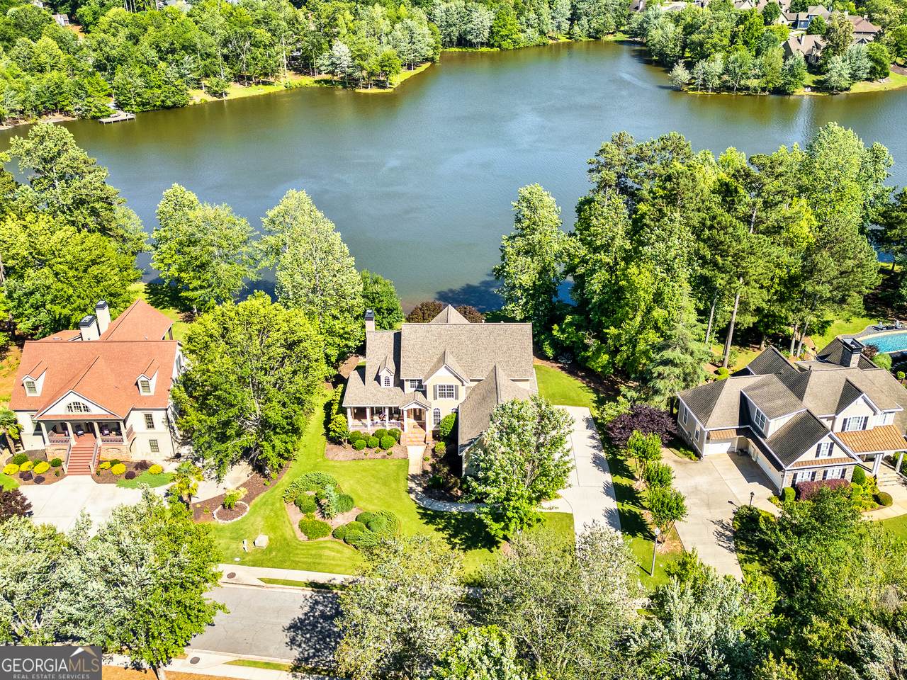 47 Lake Shore Drive - Photo 1
