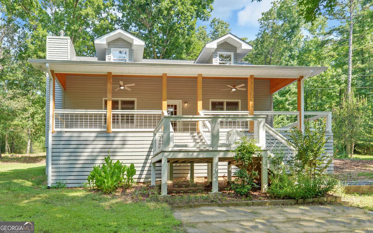 749 Sunflower Drive - Photo 1